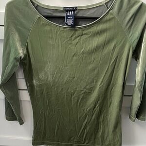 GAP Women's Sage Green Long Sleeve Tee